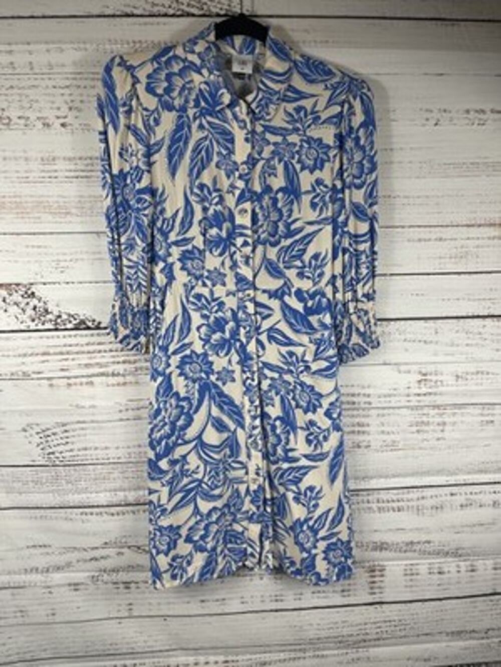 CAbi Dress Womens XS Blue Floral Shirt Dress 3/4 Sleeve Pockets Rayon Tropical